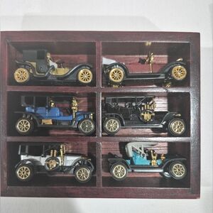 Elegant Readers Digest Vintage Die-Cast Antique Car Collection